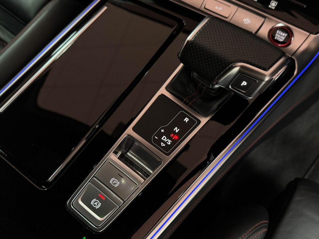 Audi RS6 Avant 4.0 TFSI V8 Vorsprung Tiptronic Quattro