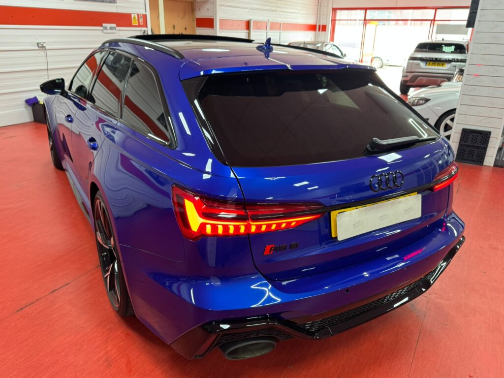 Audi RS6 Avant 4.0 TFSI V8 Vorsprung Tiptronic Quattro