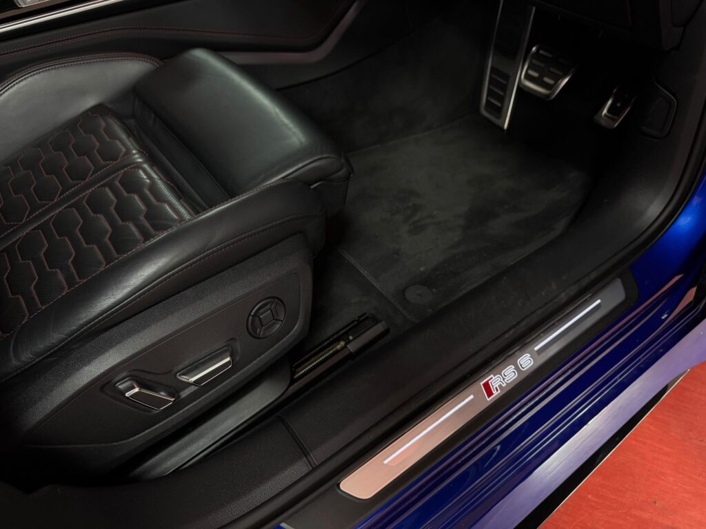 Audi RS6 Avant 4.0 TFSI V8 Vorsprung Tiptronic Quattro