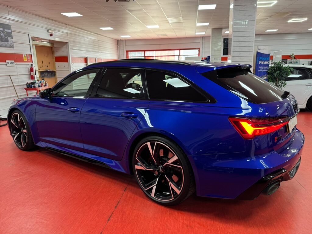 Audi RS6 Avant 4.0 TFSI V8 Vorsprung Tiptronic Quattro
